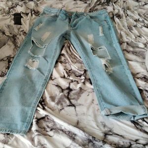Distressed Boyfriend Jeans